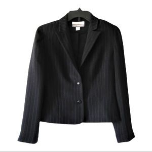 Black collared striped blazer suit jacket